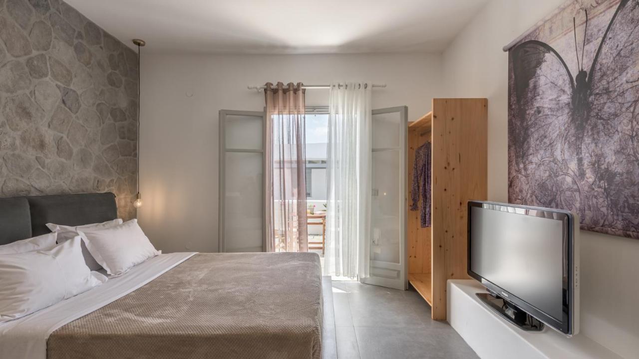 Anita Rooms & Suites Milos Adamantas Eksteriør billede