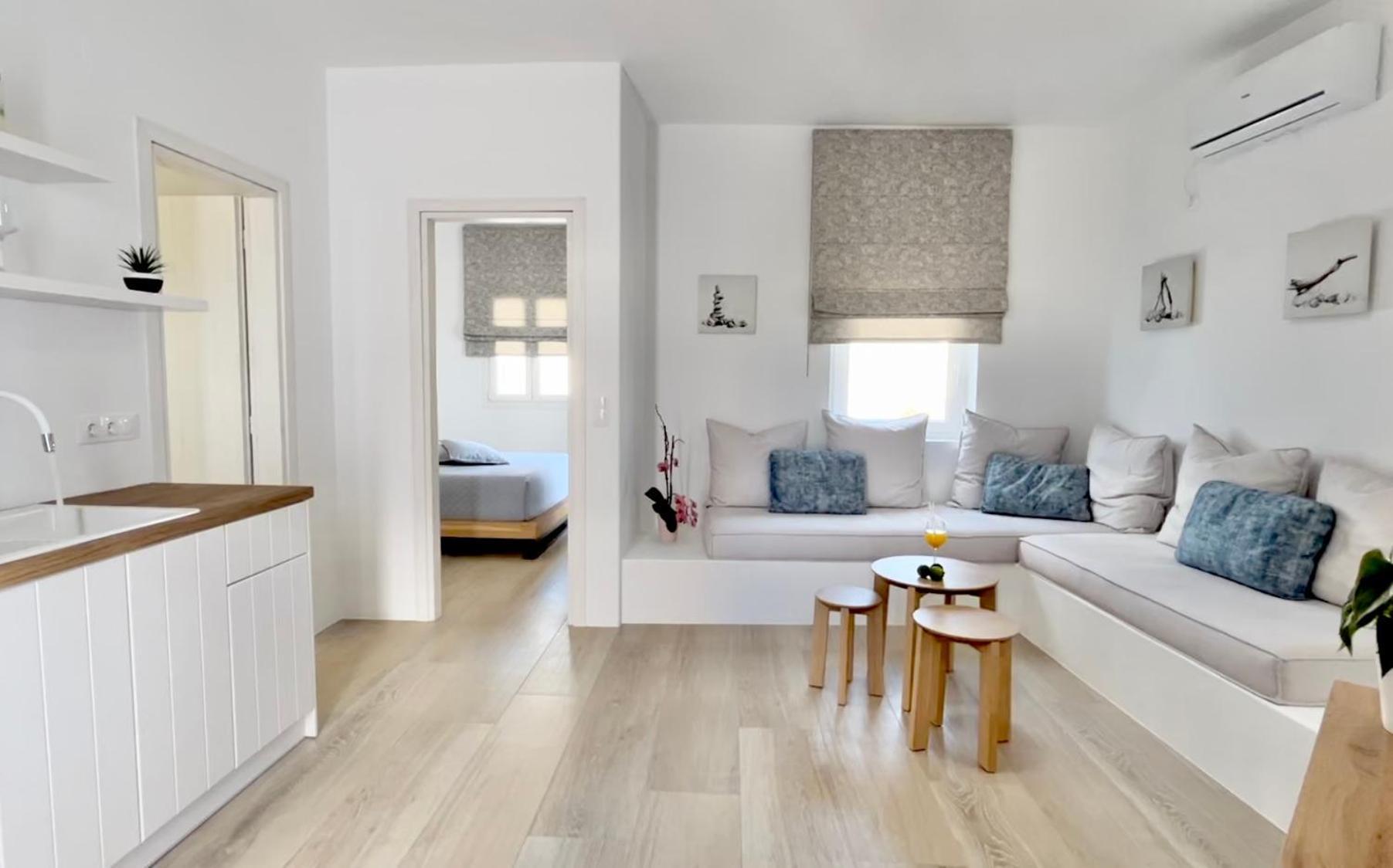 Anita Rooms & Suites Milos Adamantas Eksteriør billede